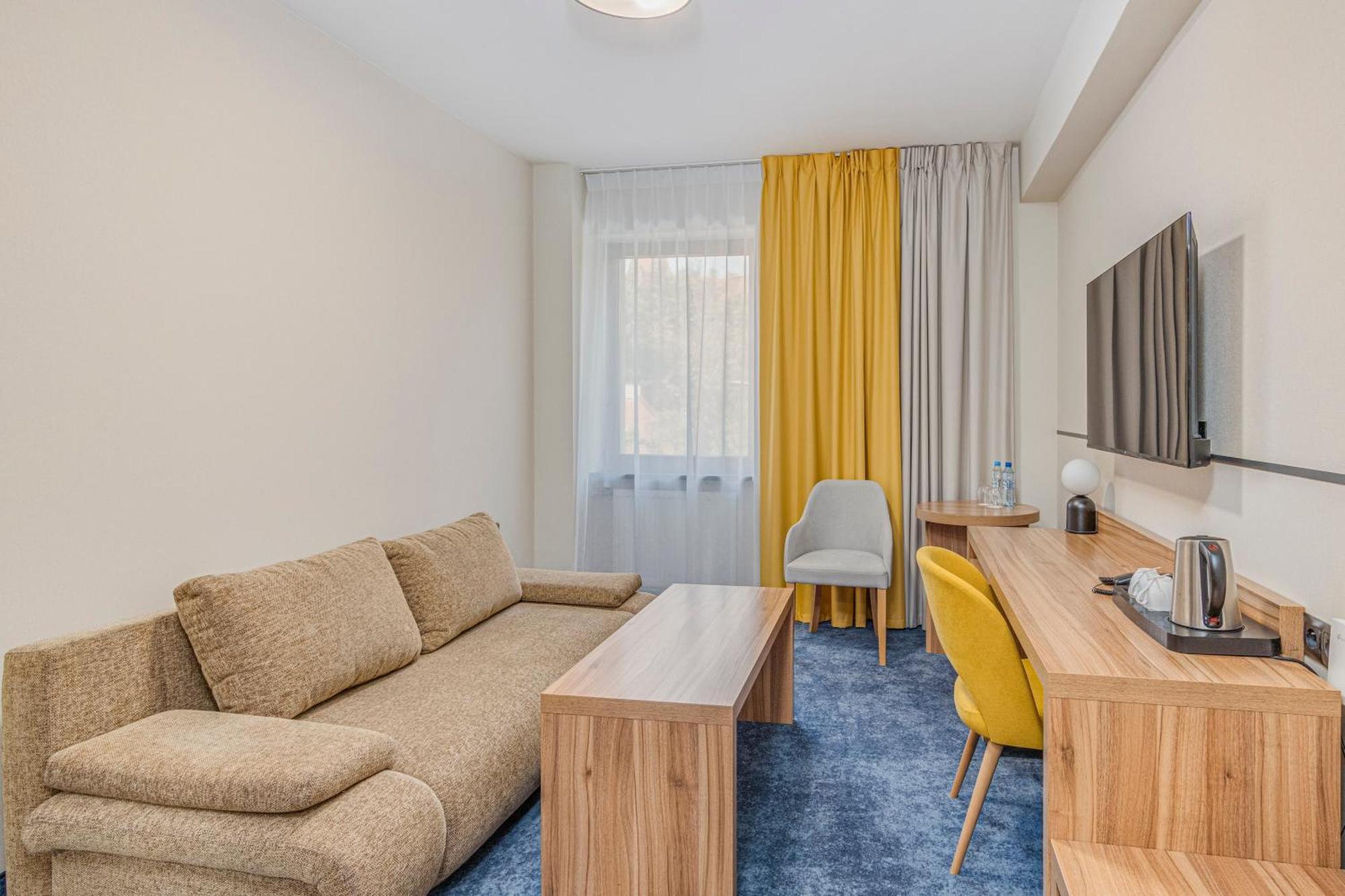 Tulip - Centre Hotel 3*